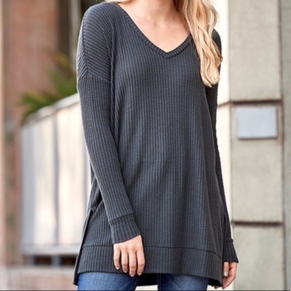 Eggplant Waffle Knit V-Neck Sweater - Picture 7 of 9